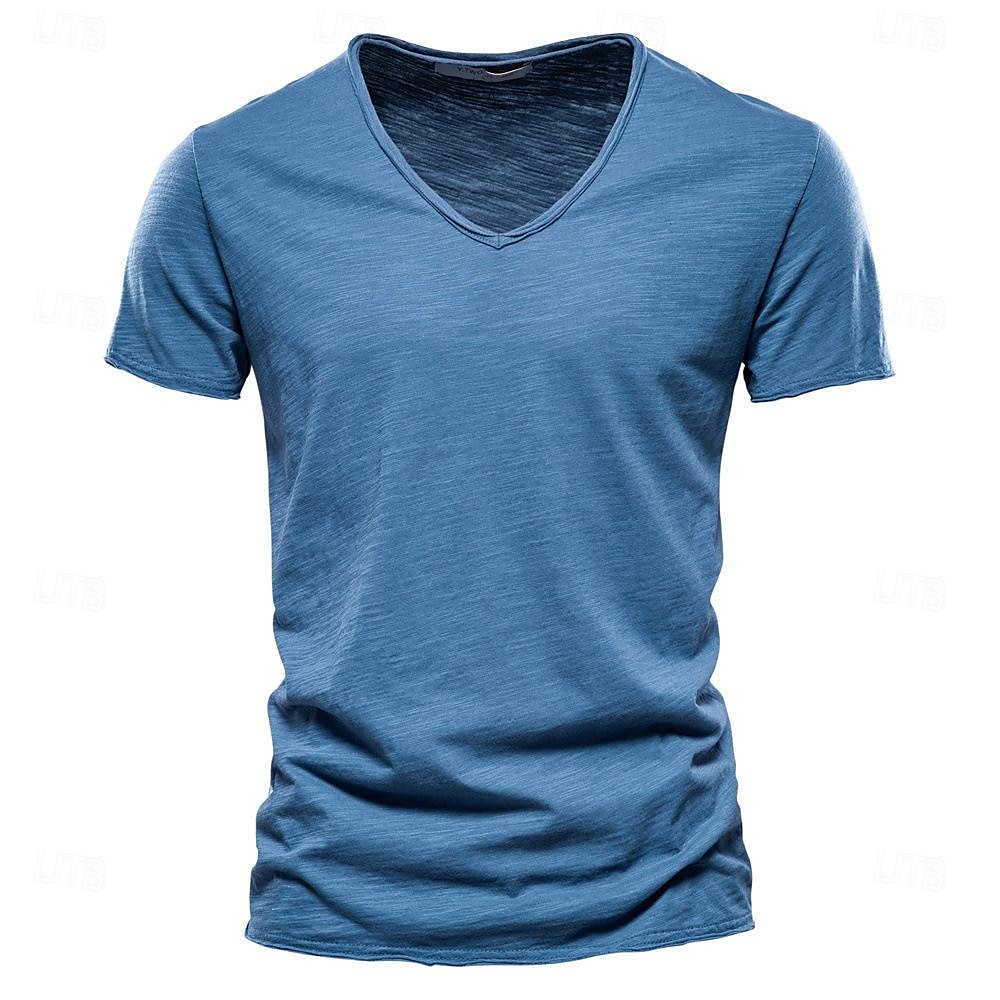 Fresh and Simple Graphic Tee with a Clean and Minimal Design