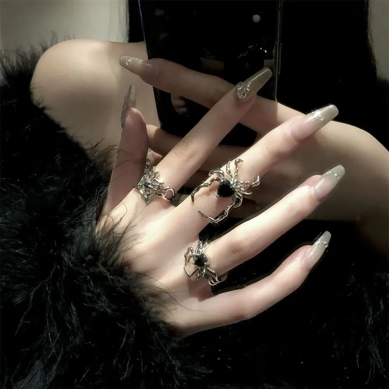 Gothic Retro Spider Irregular Open Ring